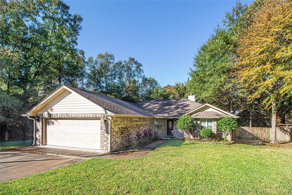 1116 Timberglen - Photo 1
