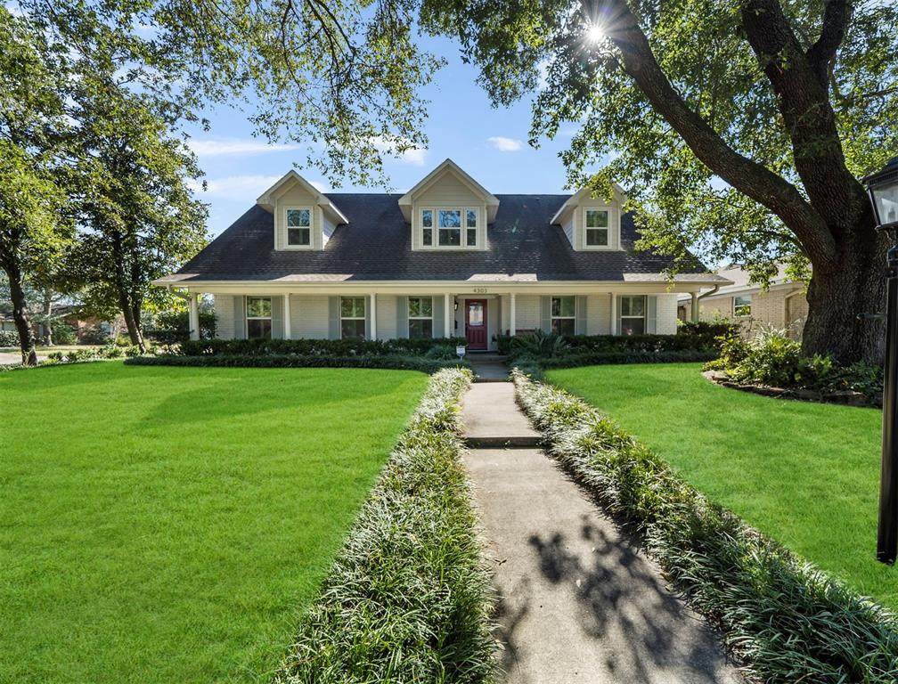 4303 Waynesboro Drive - Photo 1