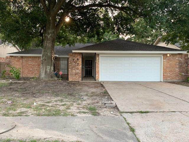 8707 Saratoga Forest Drive - Photo 1