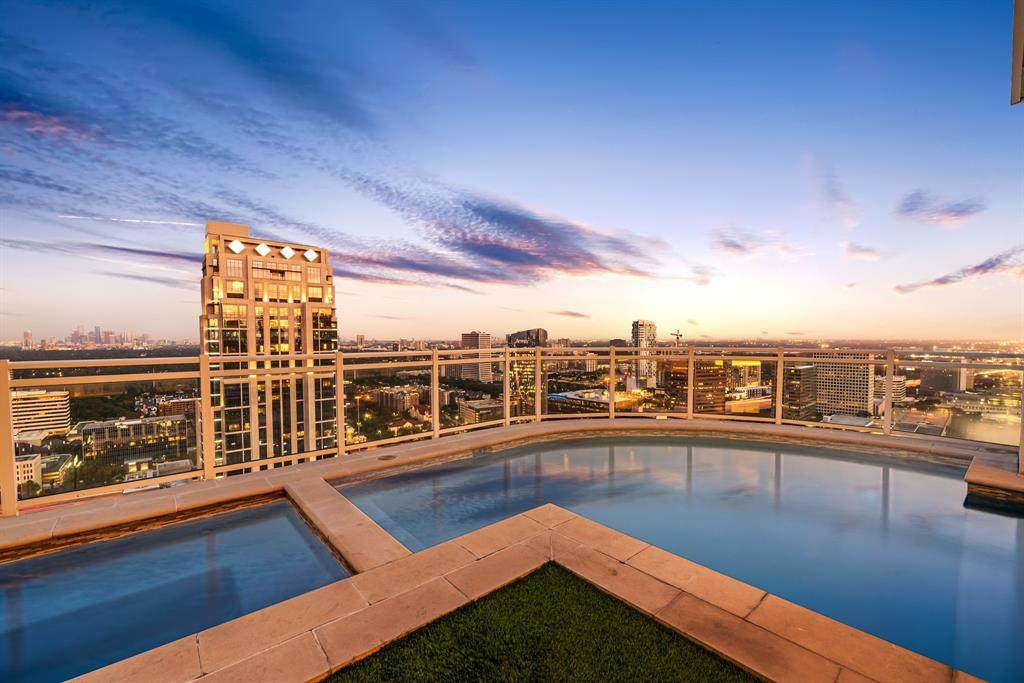 1409 Post Oak Boulevard - Photo 1
