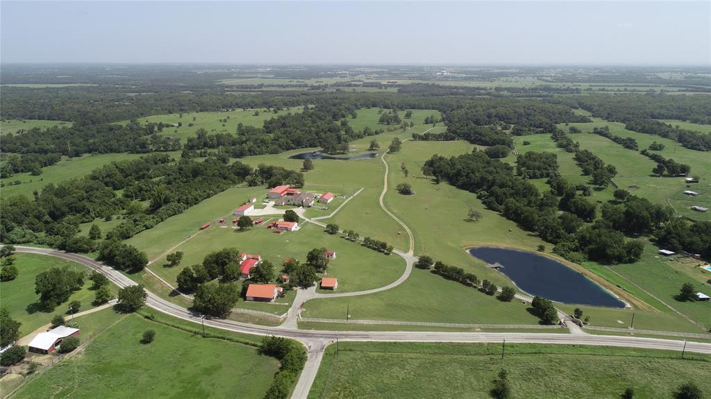 3824 Fm 949 - Photo 1