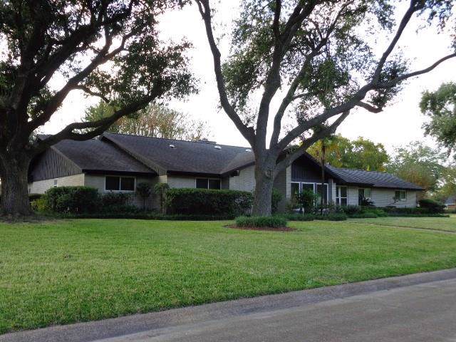 1533 19th Ave N Avenue - Photo 1
