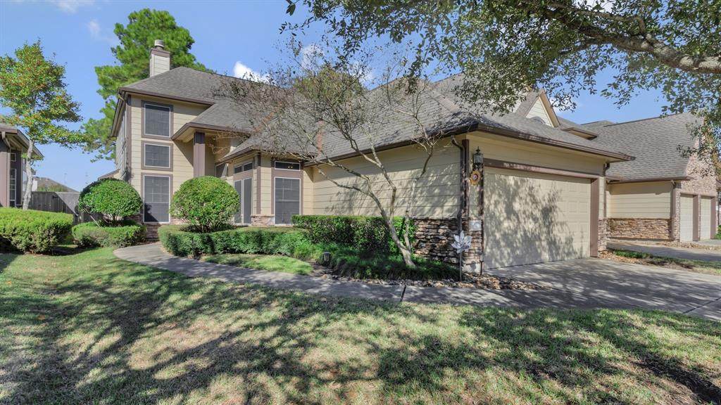 7930 Loyel Pointe Dr - Photo 1