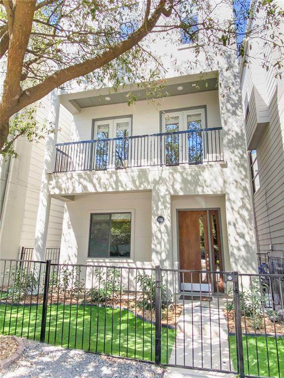 625 8th Street - Photo 1