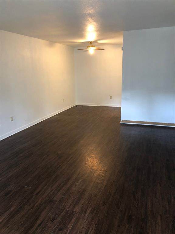 5625 Antoine Drive - Photo 1