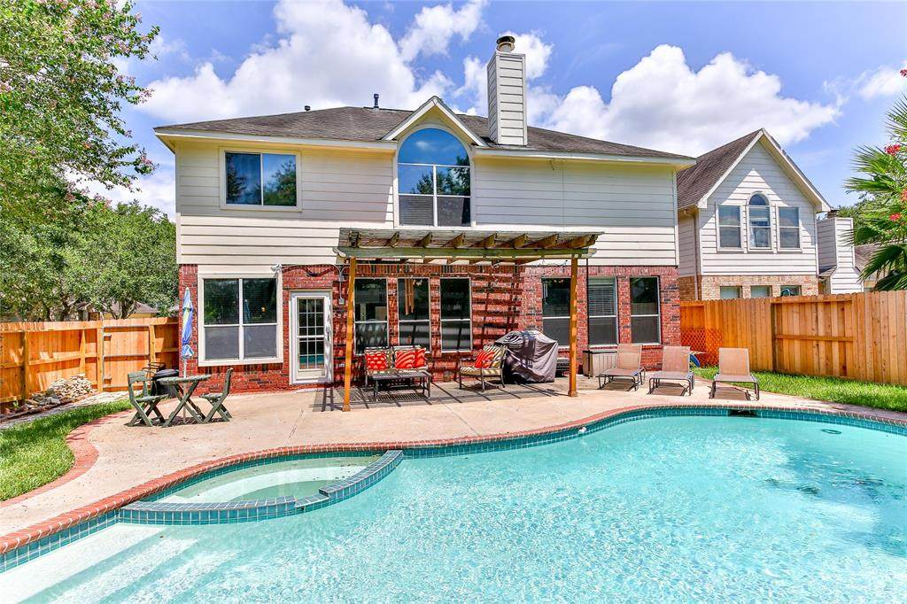 4924 Falls Circle - Photo 1