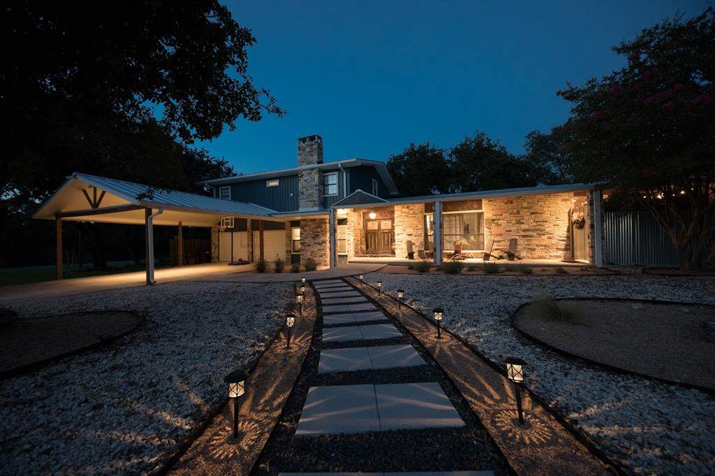 270 Susie Drive - Photo 1
