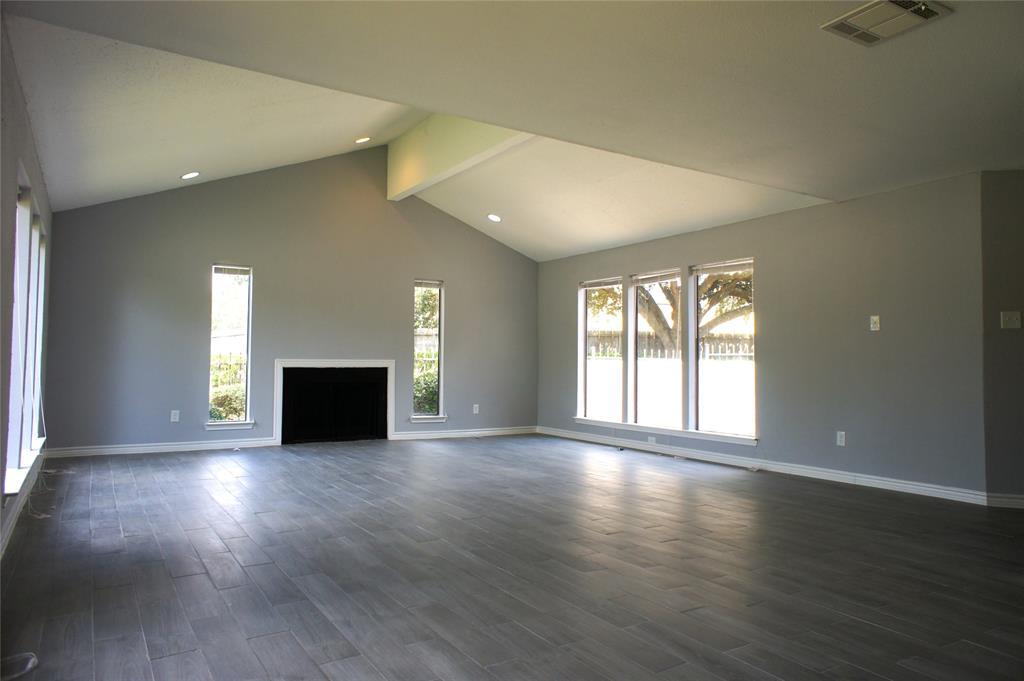7655 Braeswood Boulevard - Photo 1