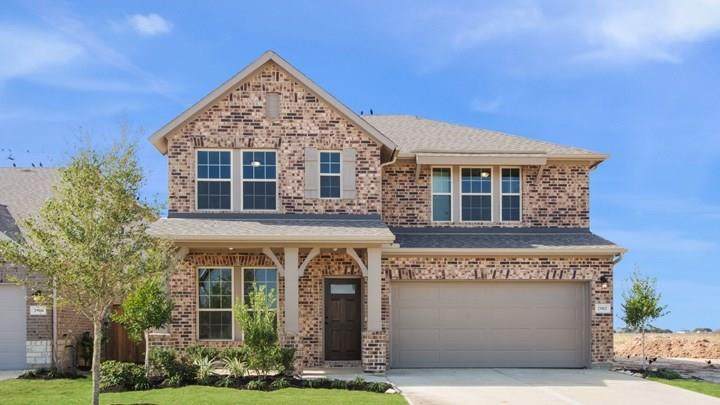 131 Scarlet Maple Court - Photo 1