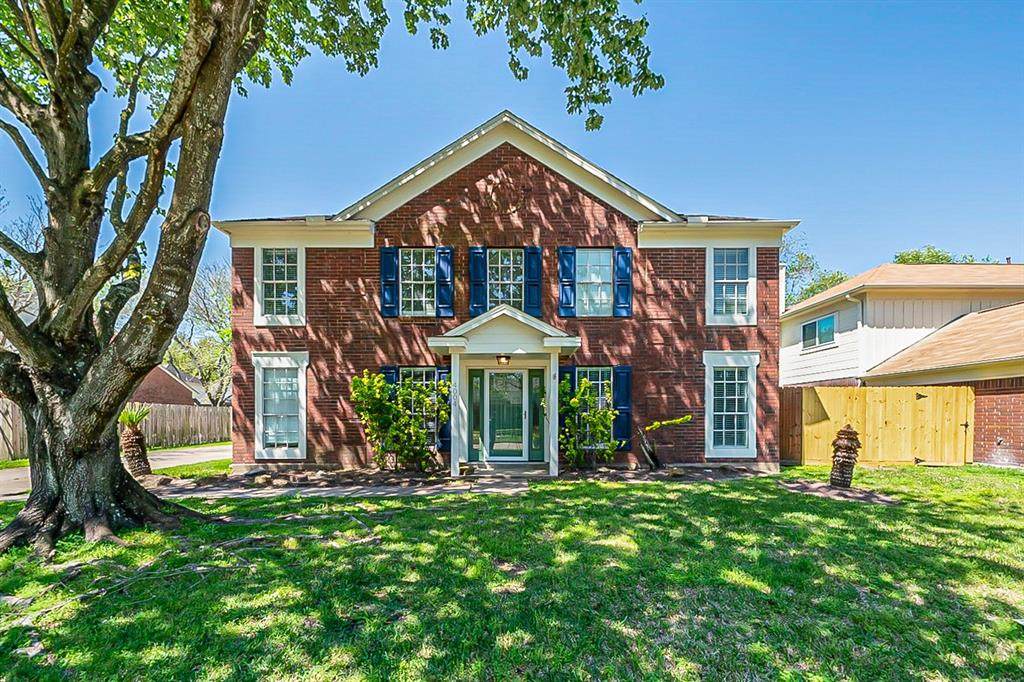 4004 Ashwood Drive - Photo 1