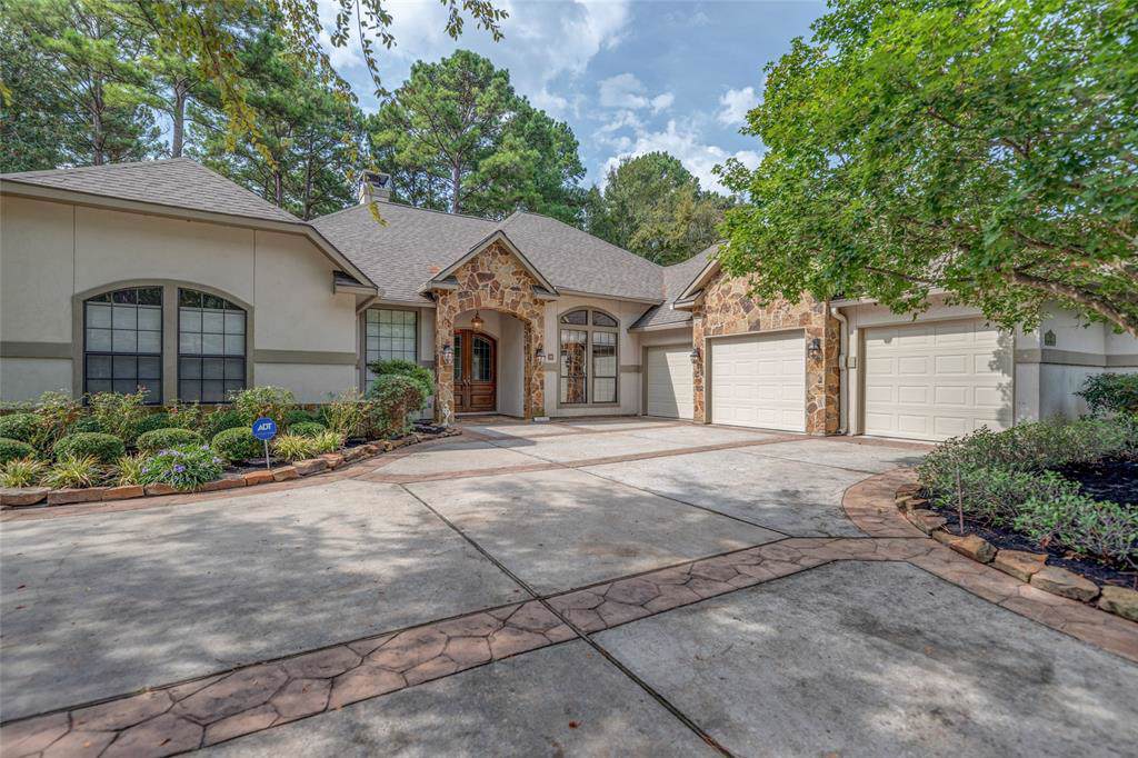 92 Pines Drive - Photo 1