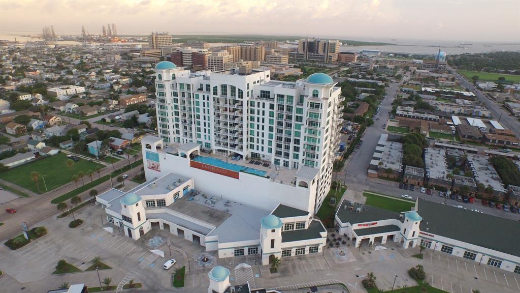 500 Seawall Blvd Boulevard - Photo 1
