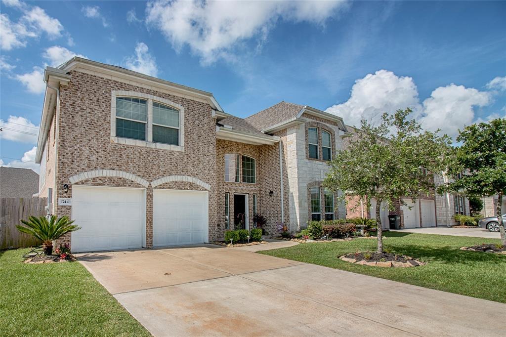1744 Coral Cliff Drive - Photo 1