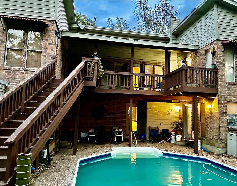291 Hereford Drive - Photo 1