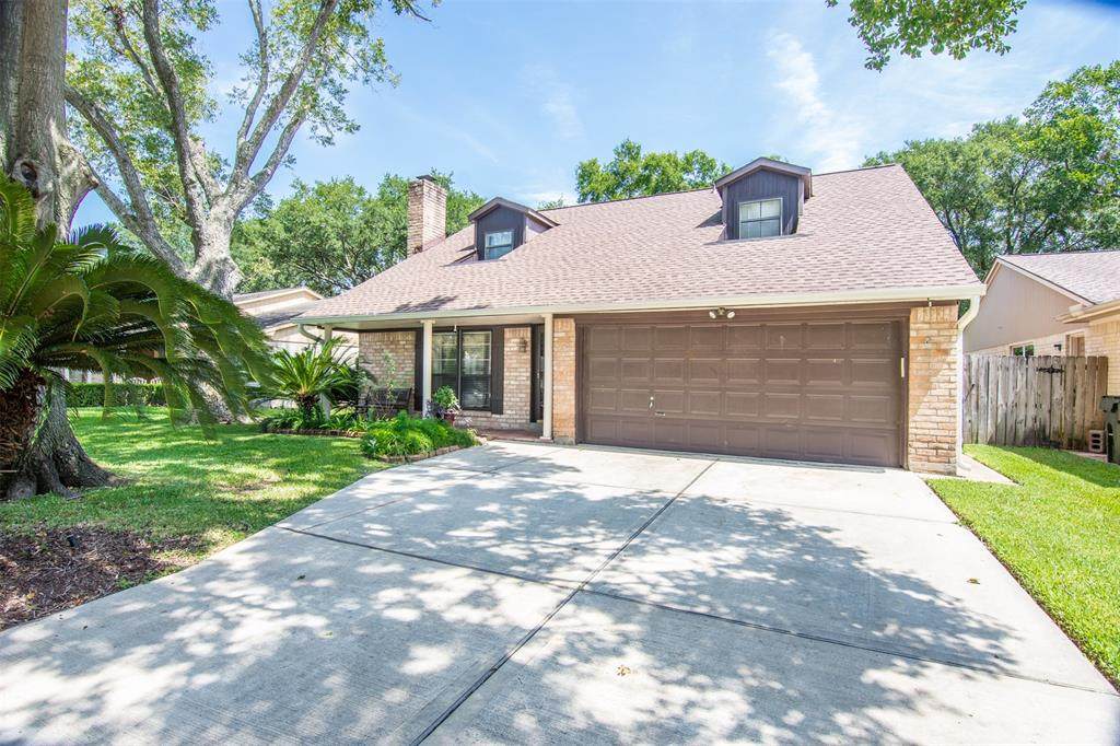 1318 Ashwood Drive - Photo 1