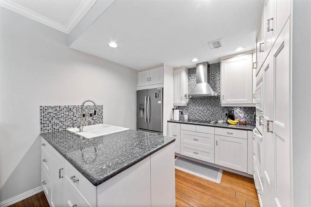 11711 Memorial Drive - Photo 1