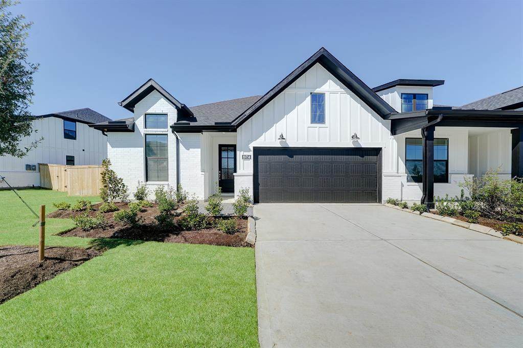 19714 Dwight Eisenhower Drive - Photo 1