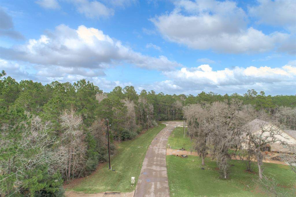 27427 Winding Creek - Photo 1