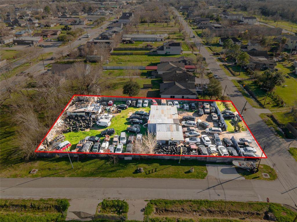 8901 Brandon Street - Photo 1