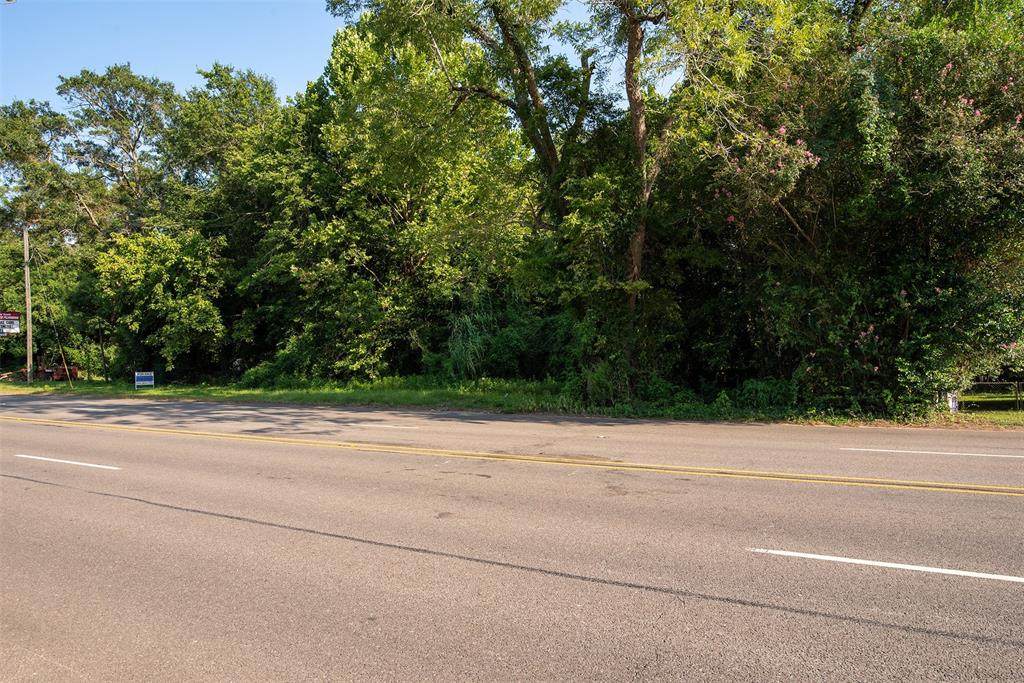 609 Bluff Street - Photo 1