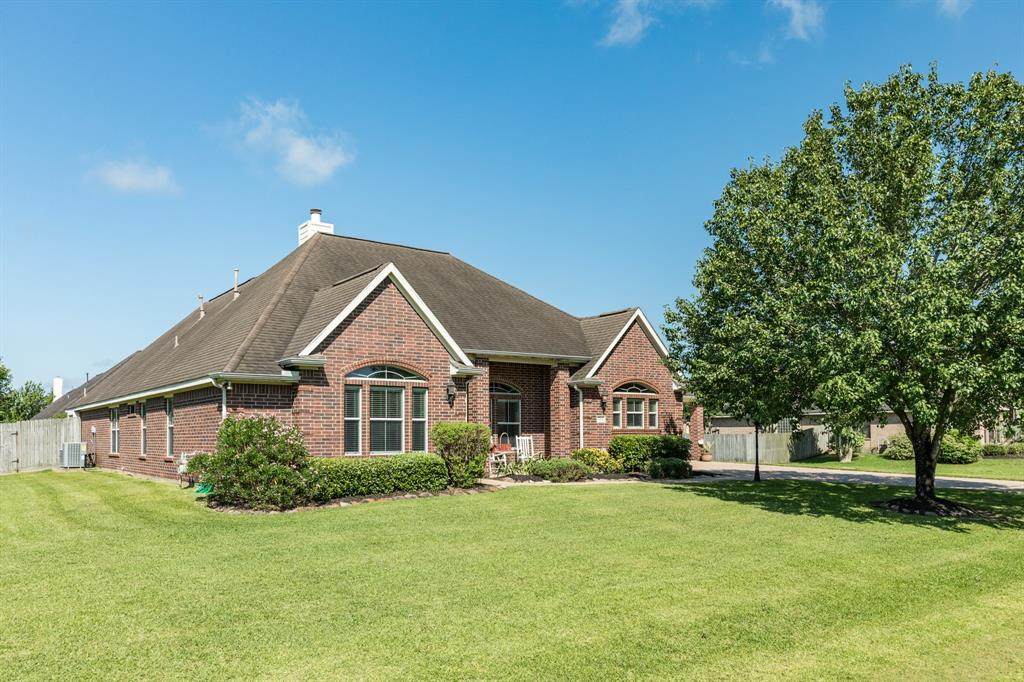 3364 Clearwood Circle - Photo 1 3364 Clearwood Circle - Photo 1