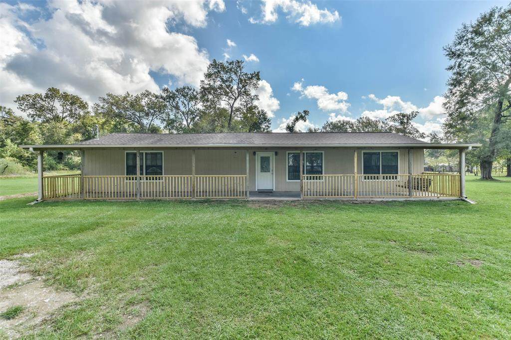 548 County Road 2343 - Photo 1