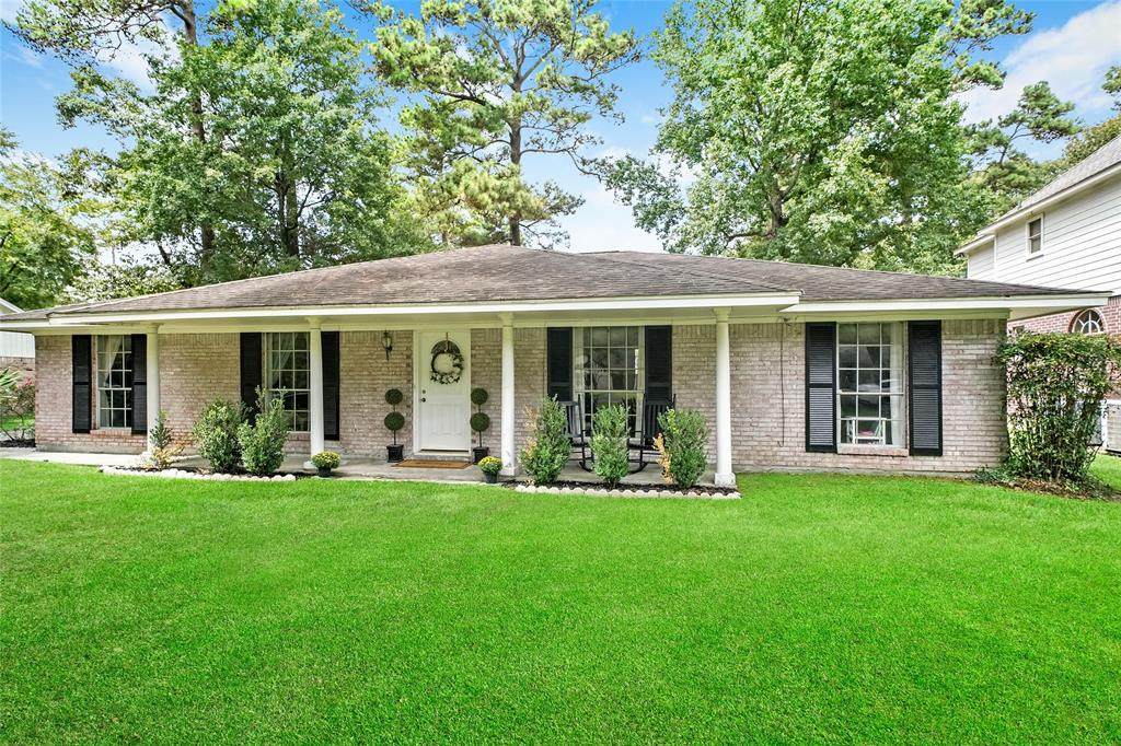 419 Bickett Lane - Photo 1