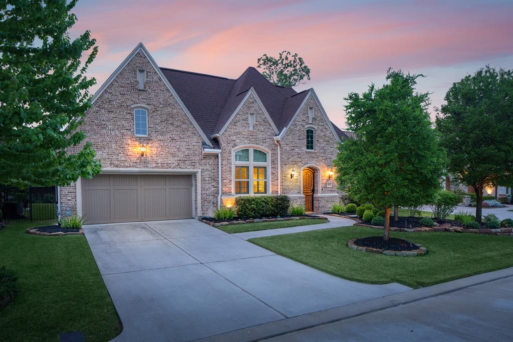 51 Woodglade Way - Photo 1