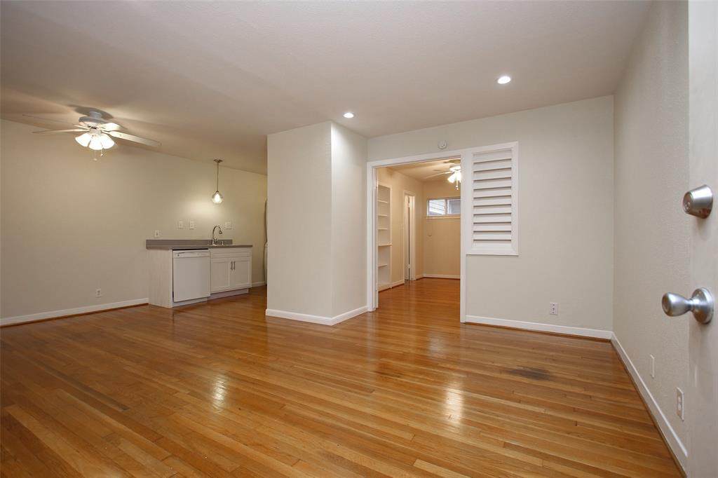 3520 Garrott - Photo 1