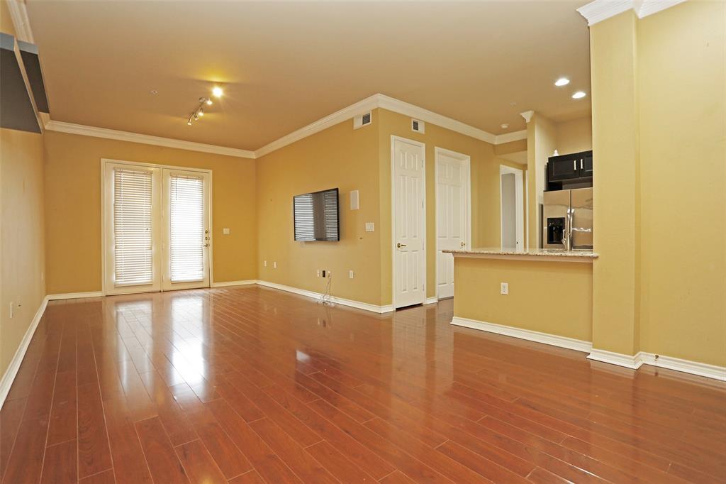 2400 Mccue Road - Photo 1