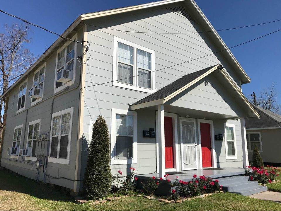 214 Republic Ave Street - Photo 1