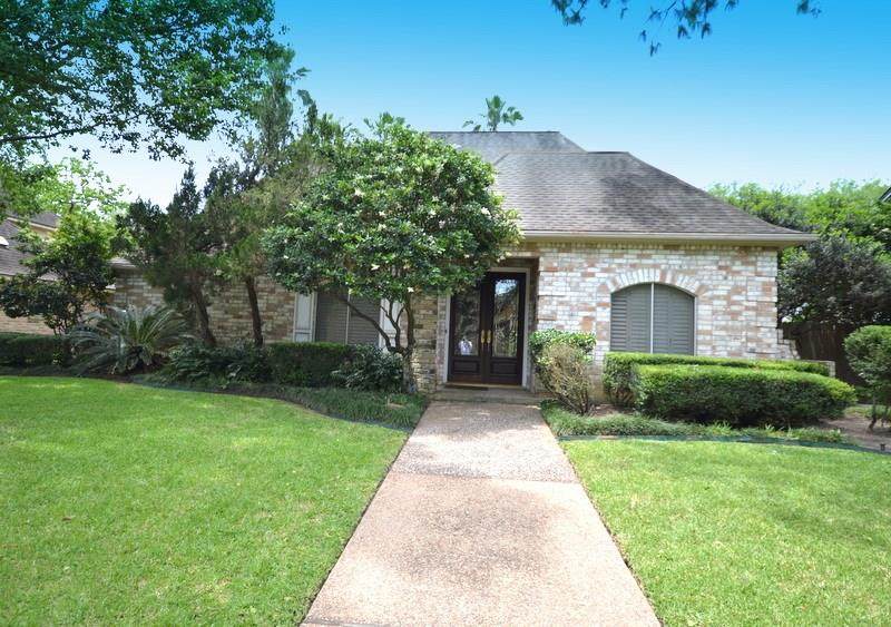 502 Rennie Drive - Photo 1