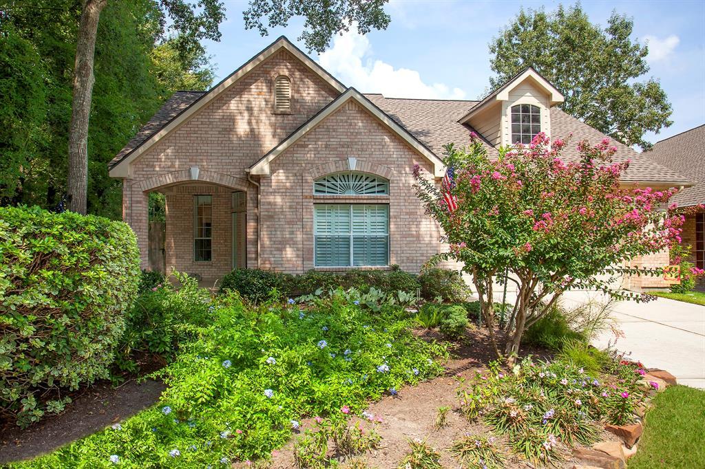 19 Robindale Circle - Photo 1