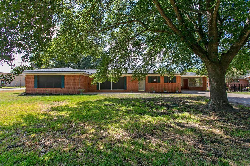 501 Anderson Street - Photo 1