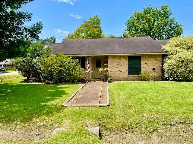 502 Ladd Street - Photo 1