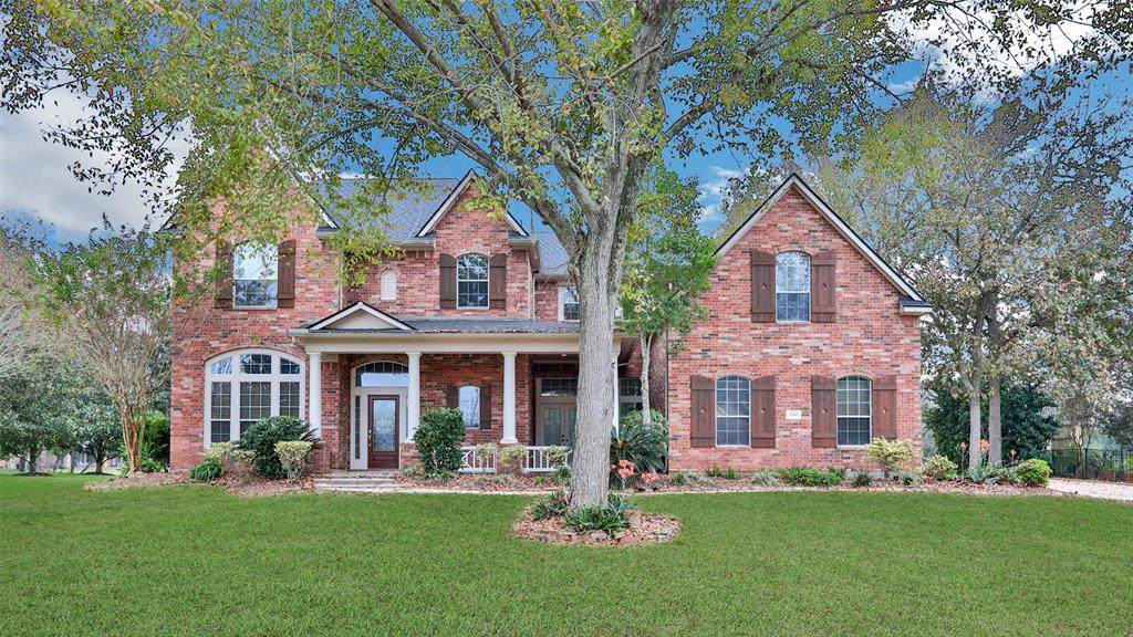 4703 Oxbow Circle - Photo 1