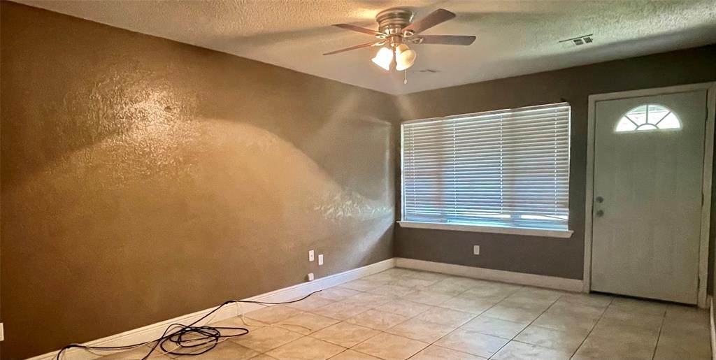 7906 Homewood Lane - Photo 1