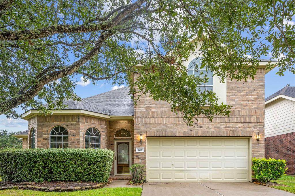 2711 Laguna Pointe Drive - Photo 1