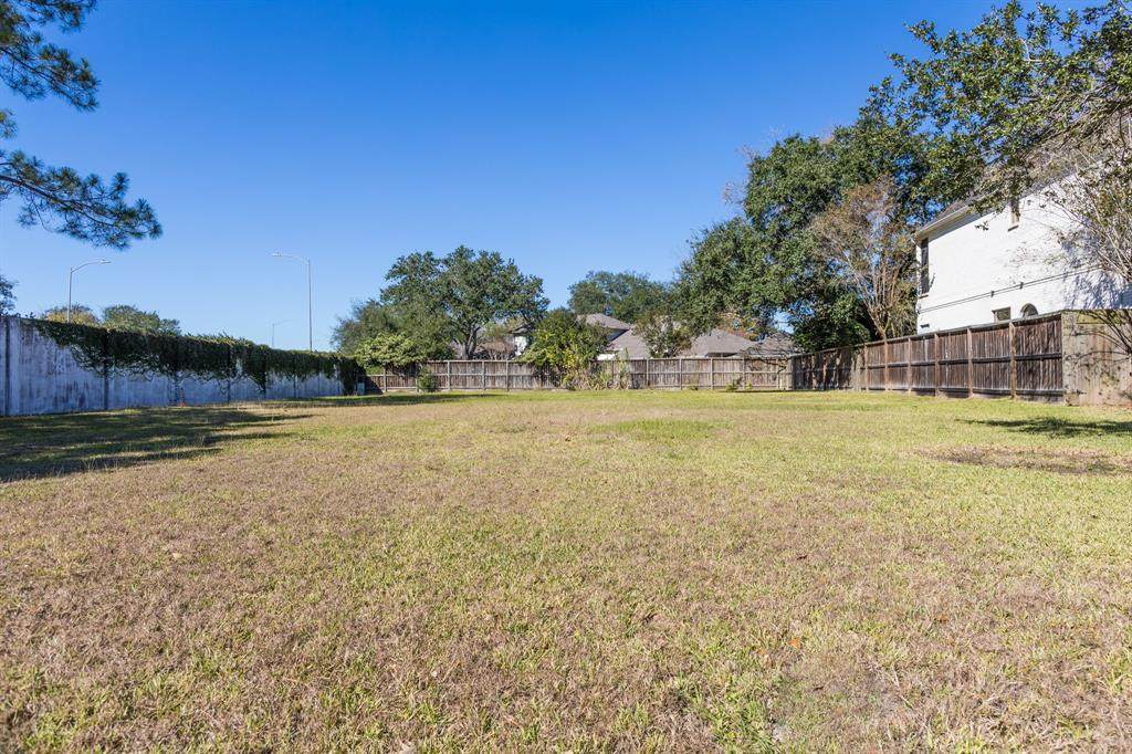 8114 Fondren Lake Drive - Photo 1