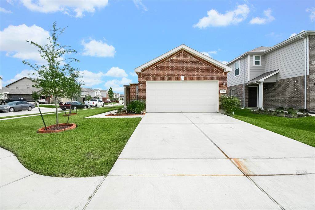 25303 Queens Causeway Lane - Photo 1