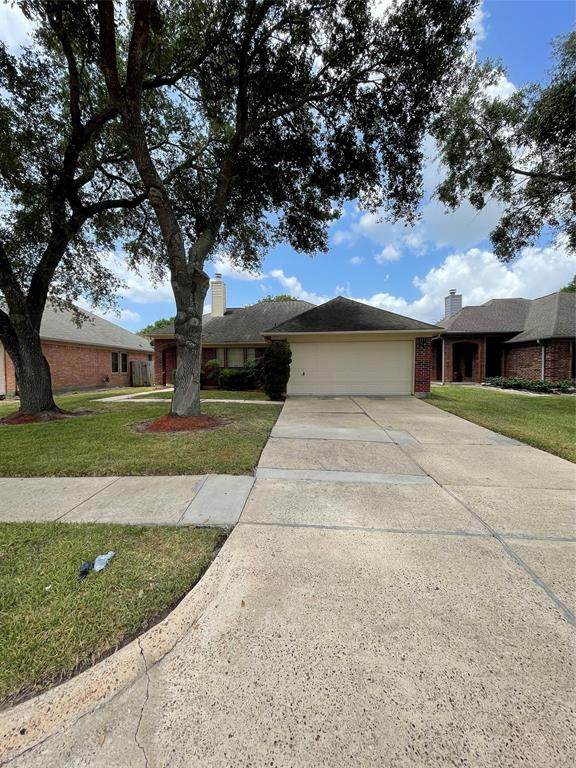 4310 Pristine Drive - Photo 1