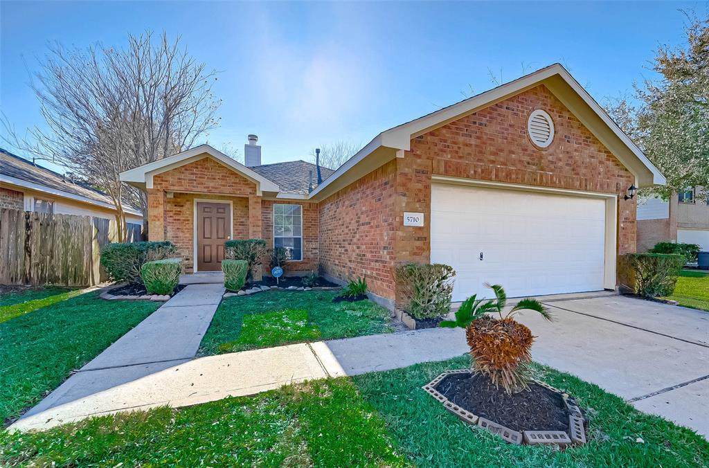 5710 Adoquin Lane - Photo 1