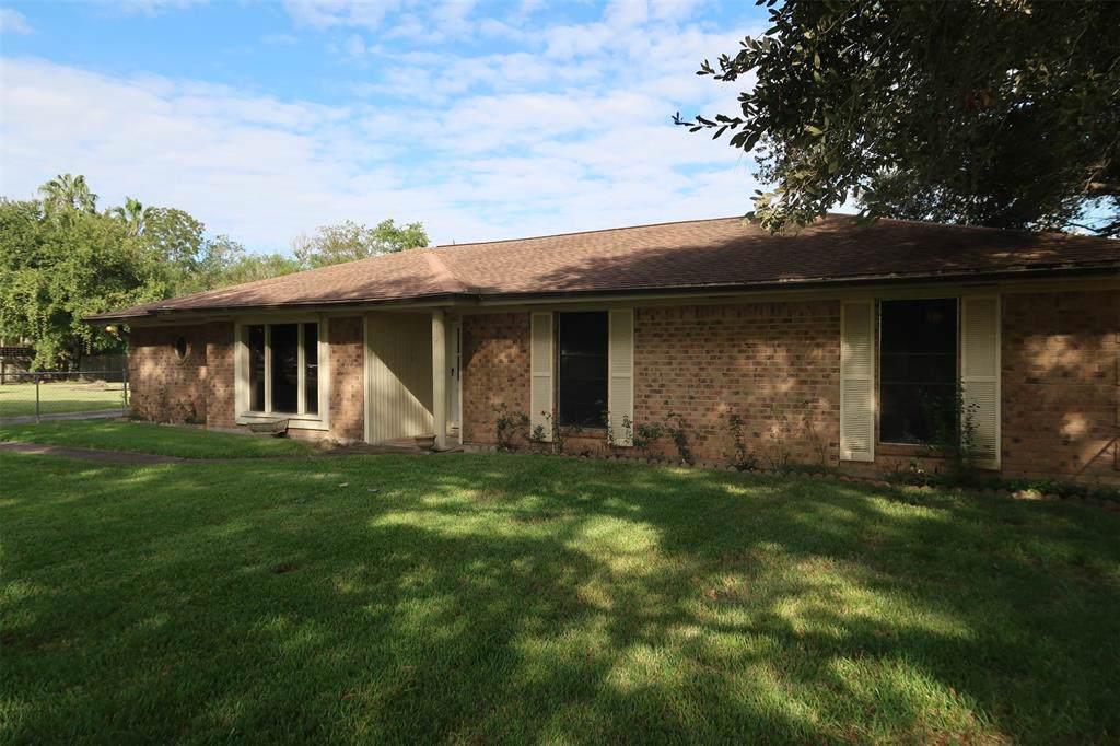 2874 County Road 936C - Photo 1