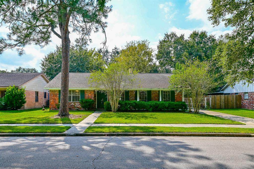 5239 Hummingbird Street - Photo 1