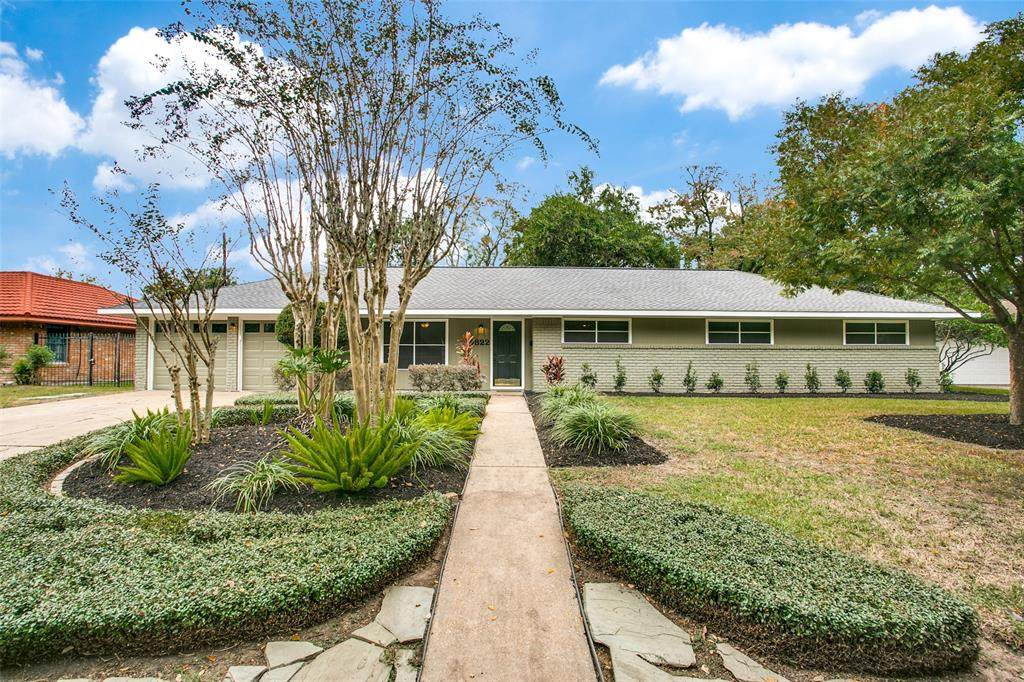 4822 Stillbrooke Drive - Photo 1