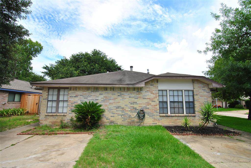 5116 Beaverhollow Drive - Photo 1