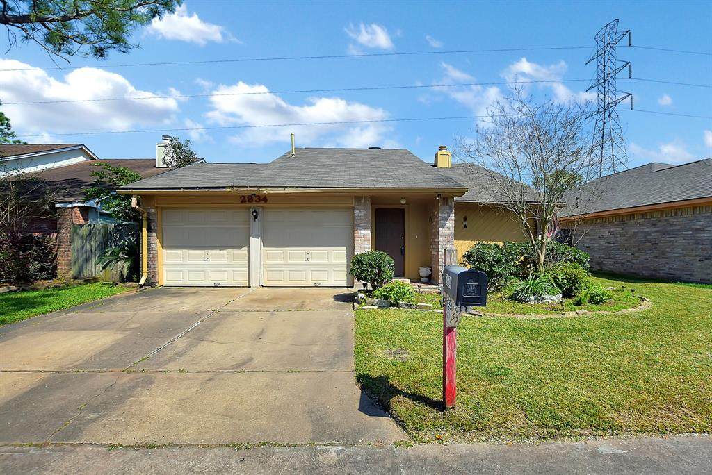 2834 Creekway Circle - Photo 1