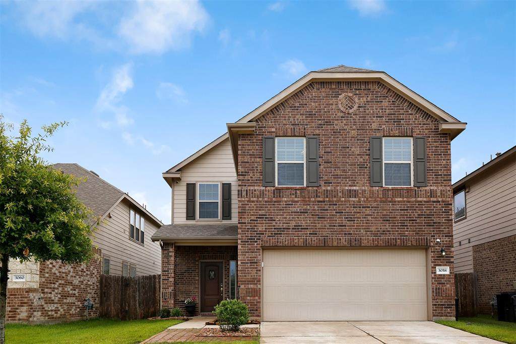 3058 Hawthorne Glen Lane - Photo 1