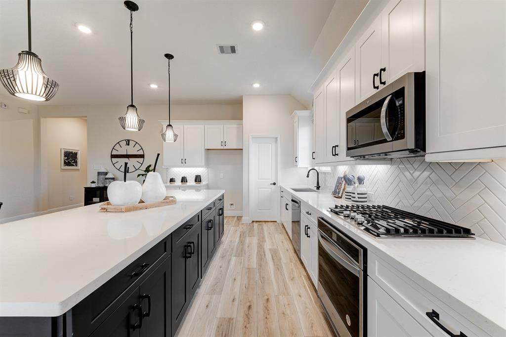 1606 Forest Mist Drive - Photo 1