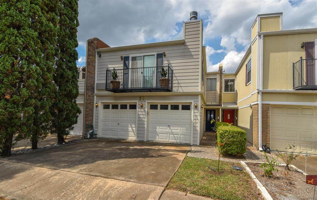 20 Townhouse Court - Photo 1